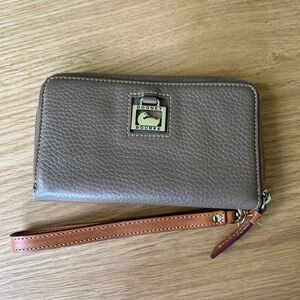 DOONEY & BOURKE wrislet
